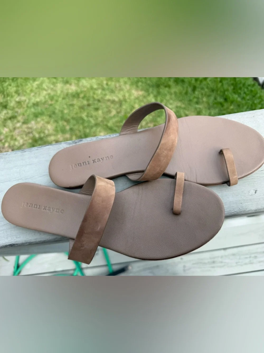 Jenni Kayne Classic Toe-Loop Slide Sandals in Taupe sz 41 - Picture 3 of 4